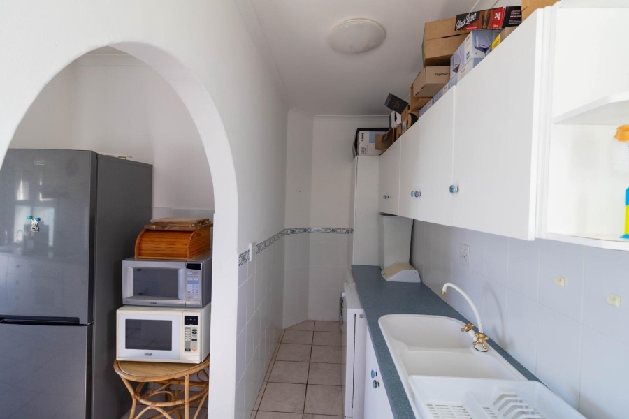 5 Bedroom Property for Sale in Vermont Western Cape